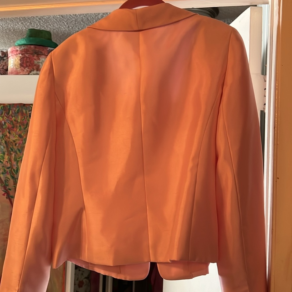 Pretty pink jacket - Picture 3 of 4